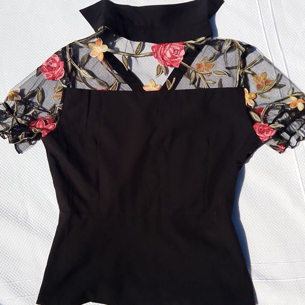 Whimsyygoth Black Mesh Floral Embroidered Blouse Puff Sleeves Sweetheart Peplum - Picture 3 of 10
